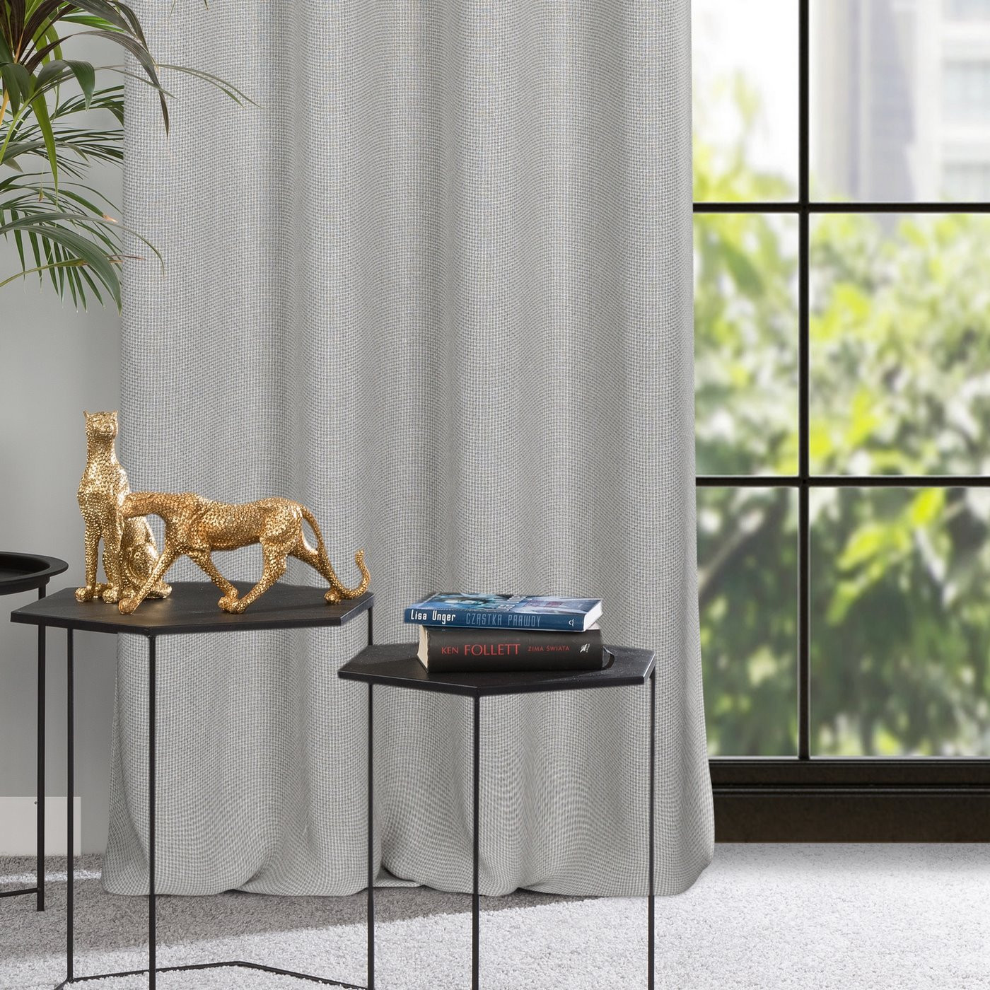 Hotový závěs CINDY stříbrný - na průchodkách