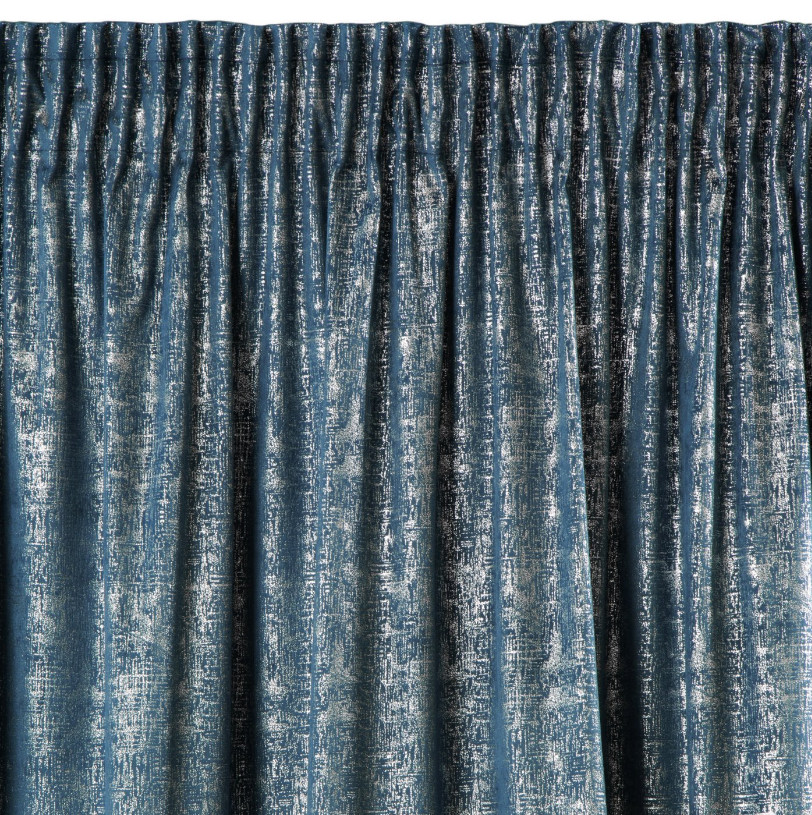 Hotový závěs KYPR stříbrný-granát - na pásce