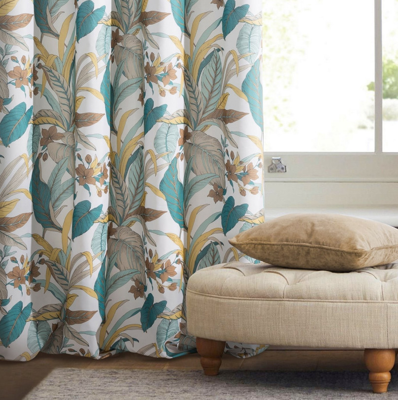 Hotový závěs EREM tyrkysový - na průchodkách