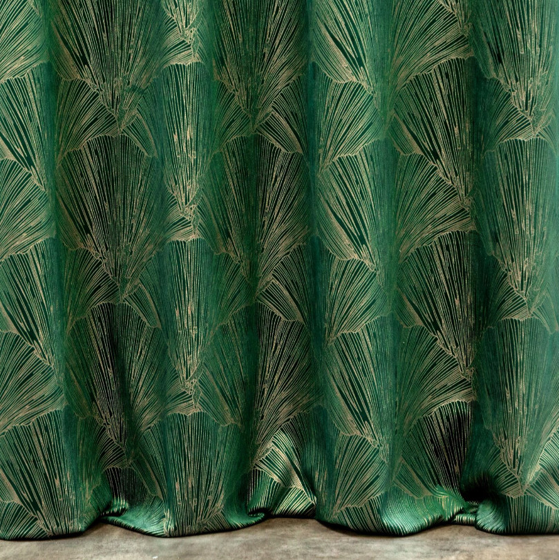 Hotový závěs GOJA tmavě zelený - na průchodkách