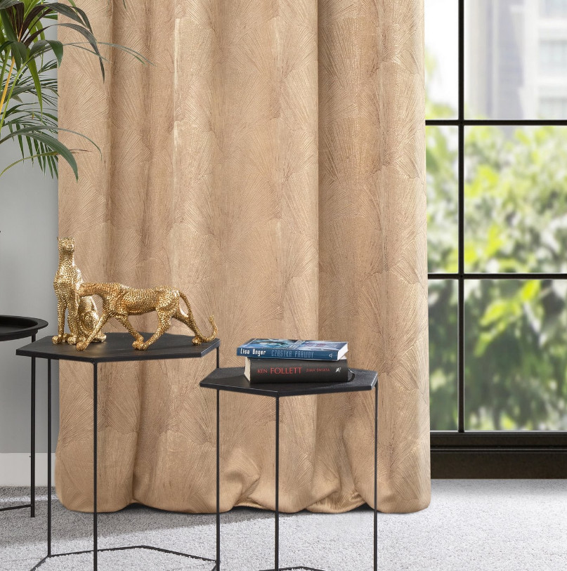 Hotový závěs GOJA béžový - na průchodkách