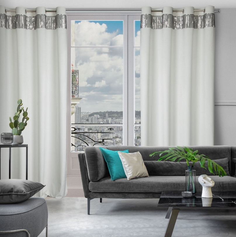 Hotový závěs JASPER bílo-stříbrný - na průchodkách