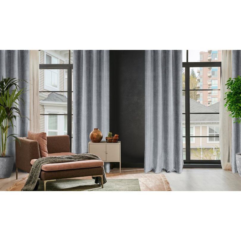 Hotový závěs LUSSI ocelový - na průchodkách