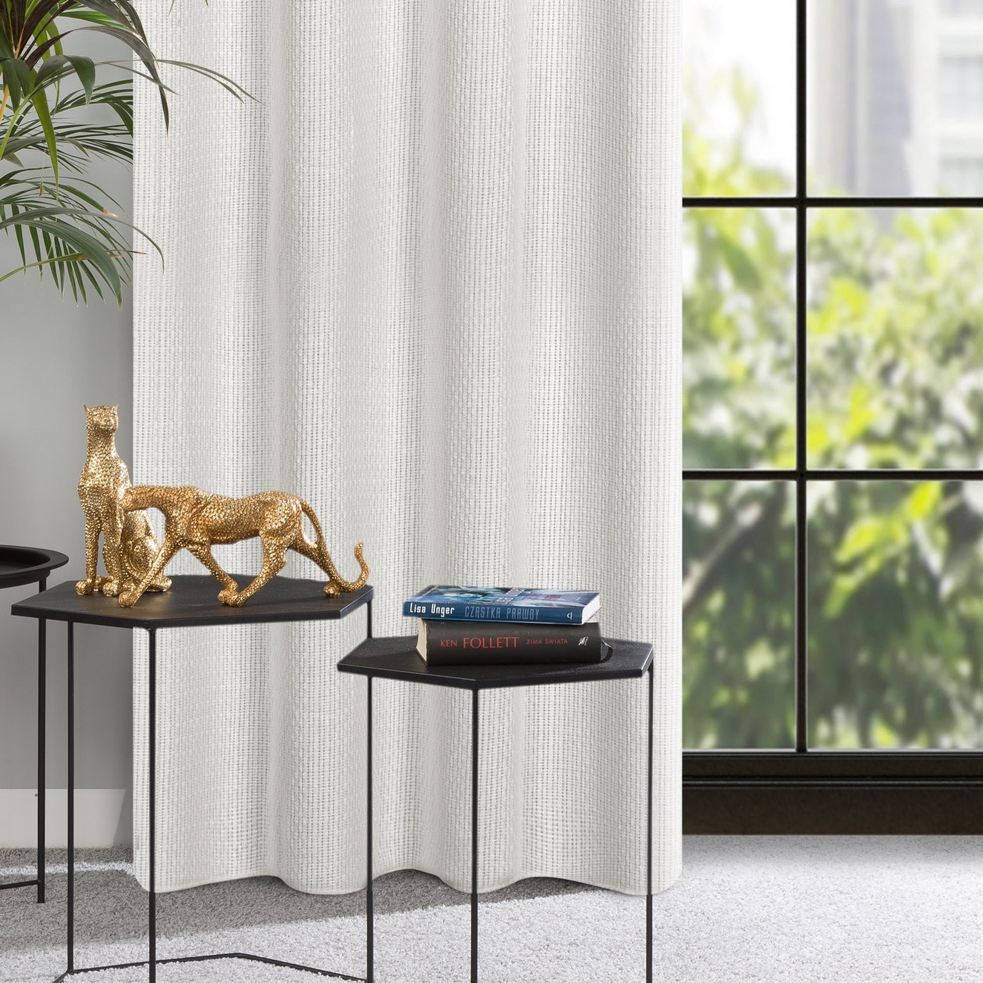 Hotový závěs MADISON bílý - na průchodkách