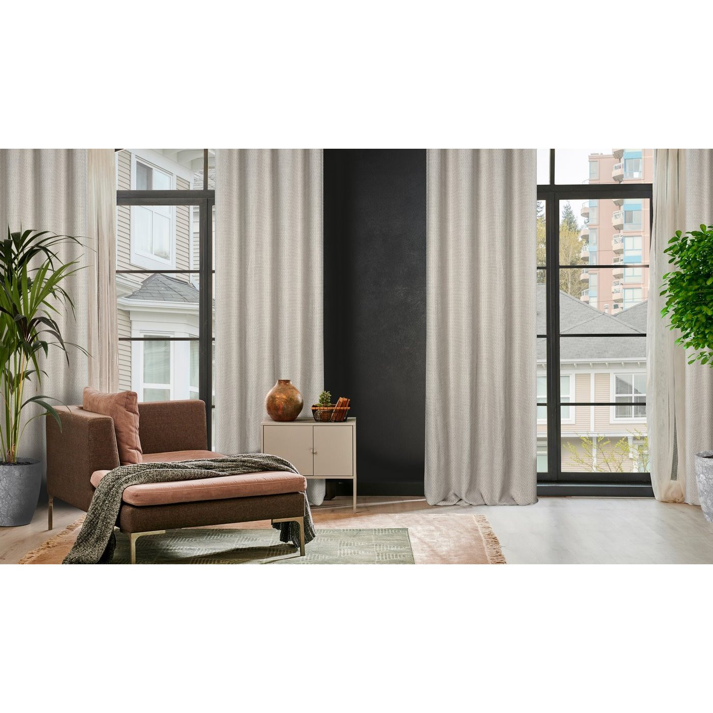 Hotový závěs MADISON stříbrný - na průchodkách