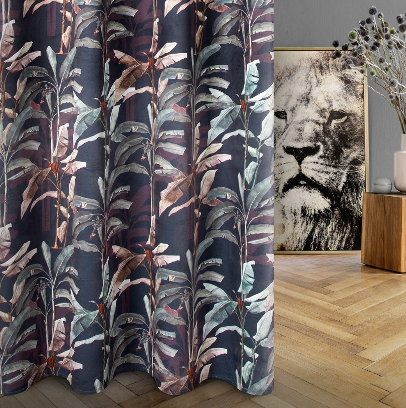 Hotový závěs NIKOL grafitovo-zelený - na průchodkách