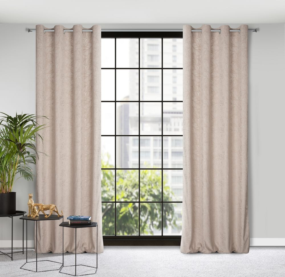 Hotový závěs OCTAVIA béžový - na průchodkách