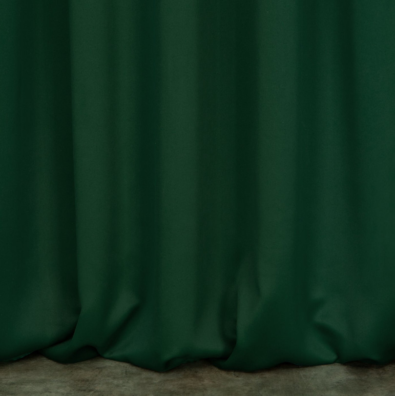 Hotový závěs PARISA zatemňovací tmavě zelený - na pásce