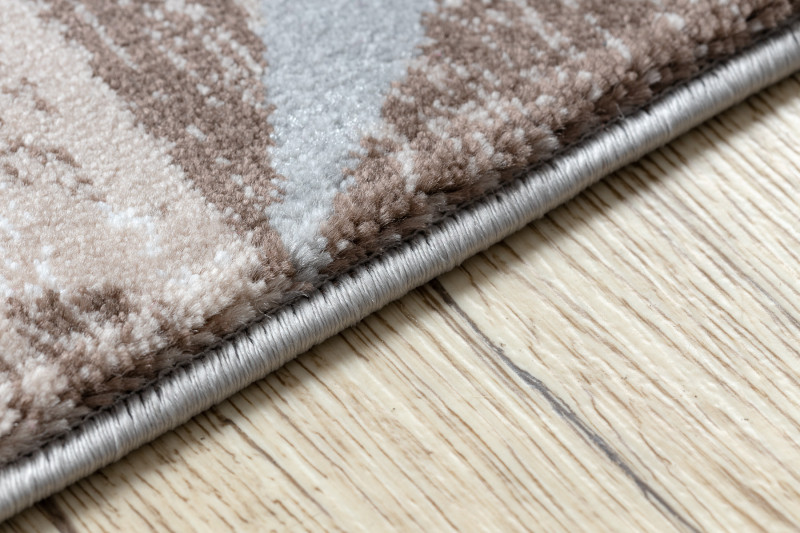 Koberec ARGENT - W6096 Trojúhelníky béžový / šedý