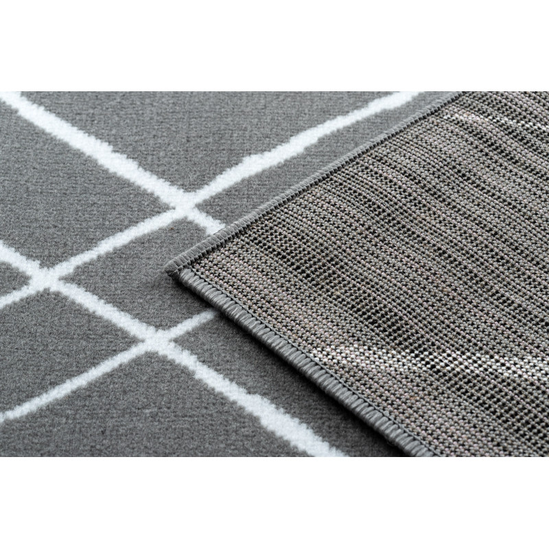 Koberec BCF ANNA Strokes 2967 Kratka tmavě šedý