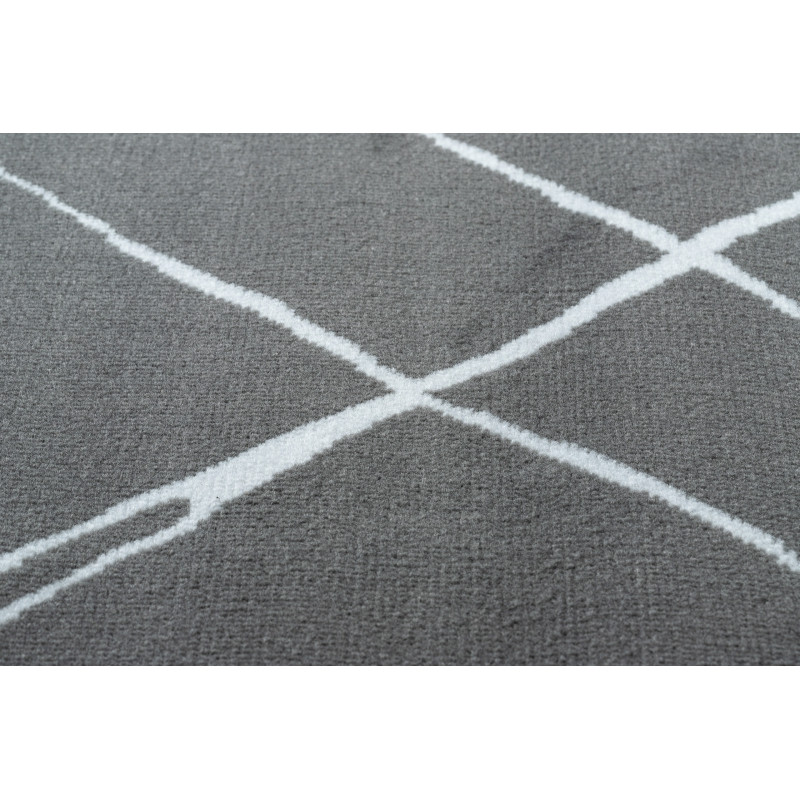 Koberec BCF ANNA Strokes 2967 Kratka tmavě šedý