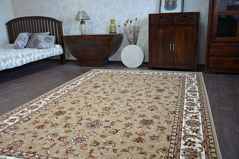 Koberec BCF BASE 3922 TRADYCJA béž