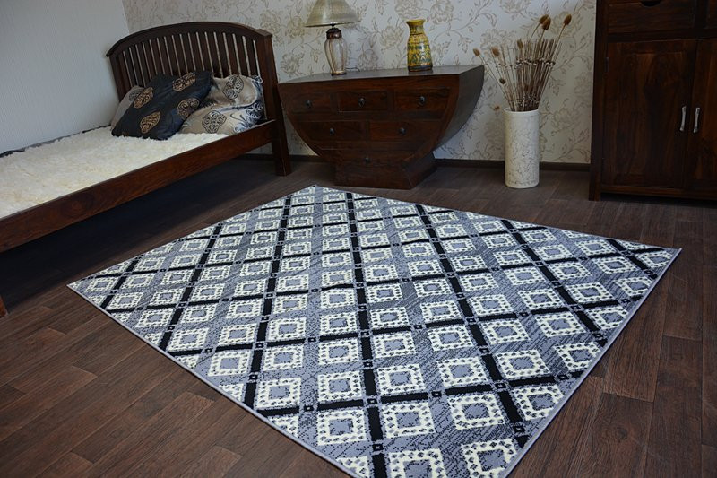 Koberec BCF BASE DIAMONDS 3869 ČTVERCE šedý/černý