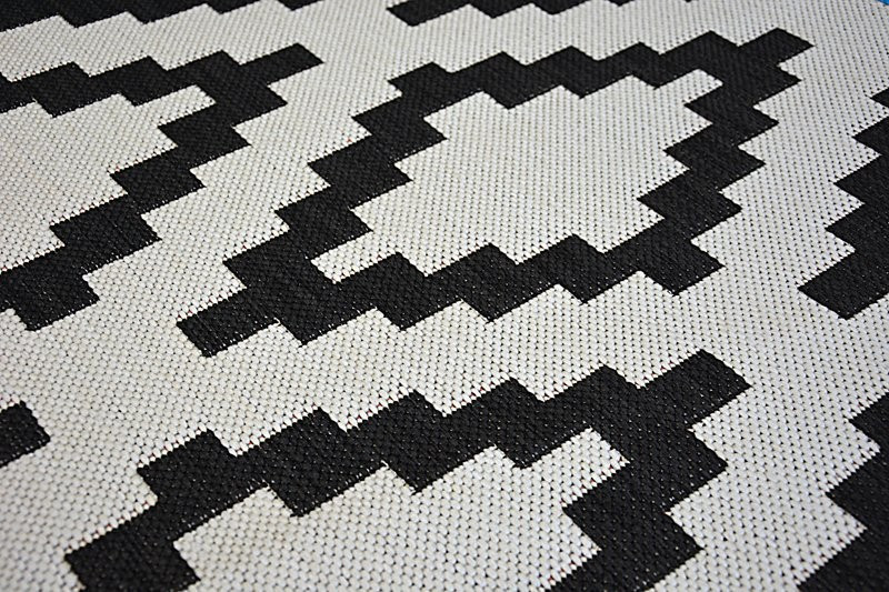 Koberec COLOR 19318/836 SISAL Romby bílý