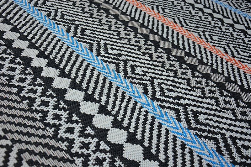 Koberec COLOR 19322/839 SISAL Pásy černý