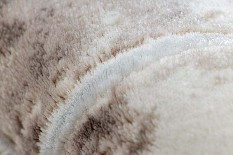 Koberec CORE 1818 Geometrický - sloní kost / bílý