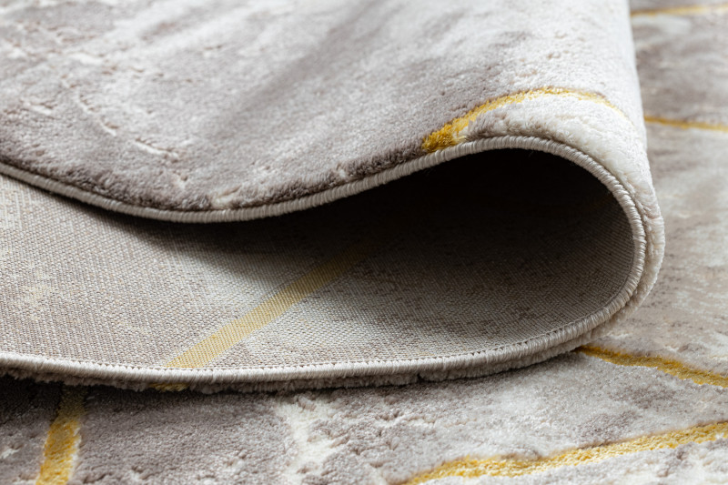 Koberec CORE 1818 Geometrický - sloní kost / zlatý