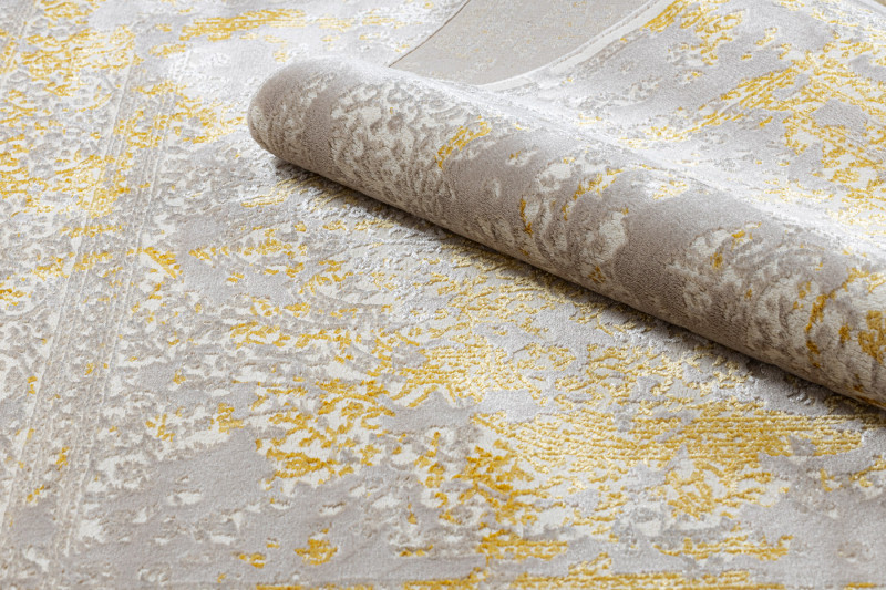 Koberec CORE 3807 Ornament Vintage - béžový / zlatý