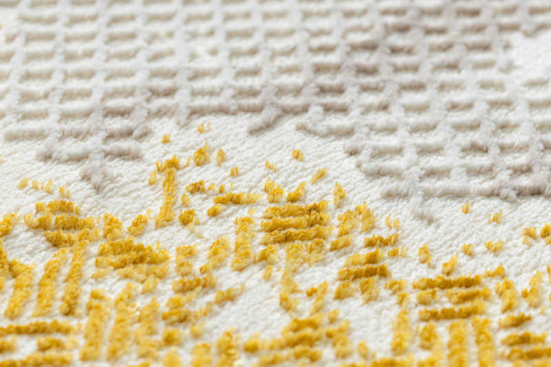 Koberec CORE A004 Ramka - sloní kost / zlatý