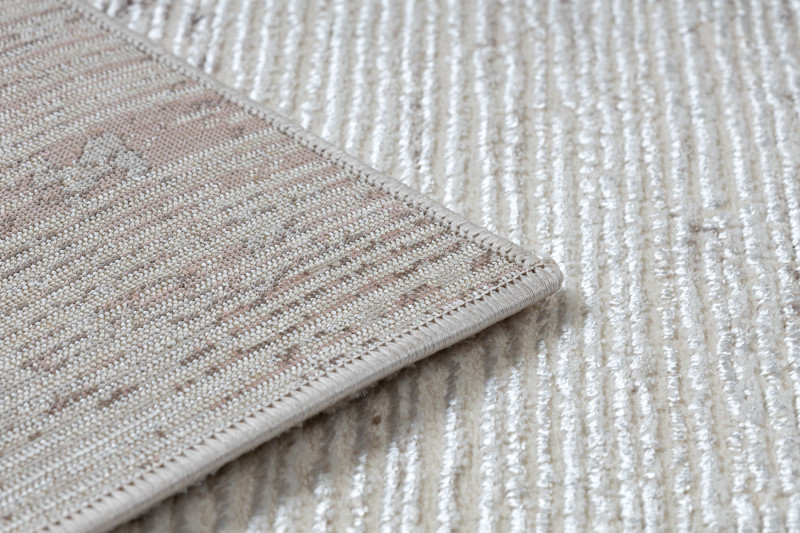 Koberec CORE W9775 Ramka - světlý béž / růžový