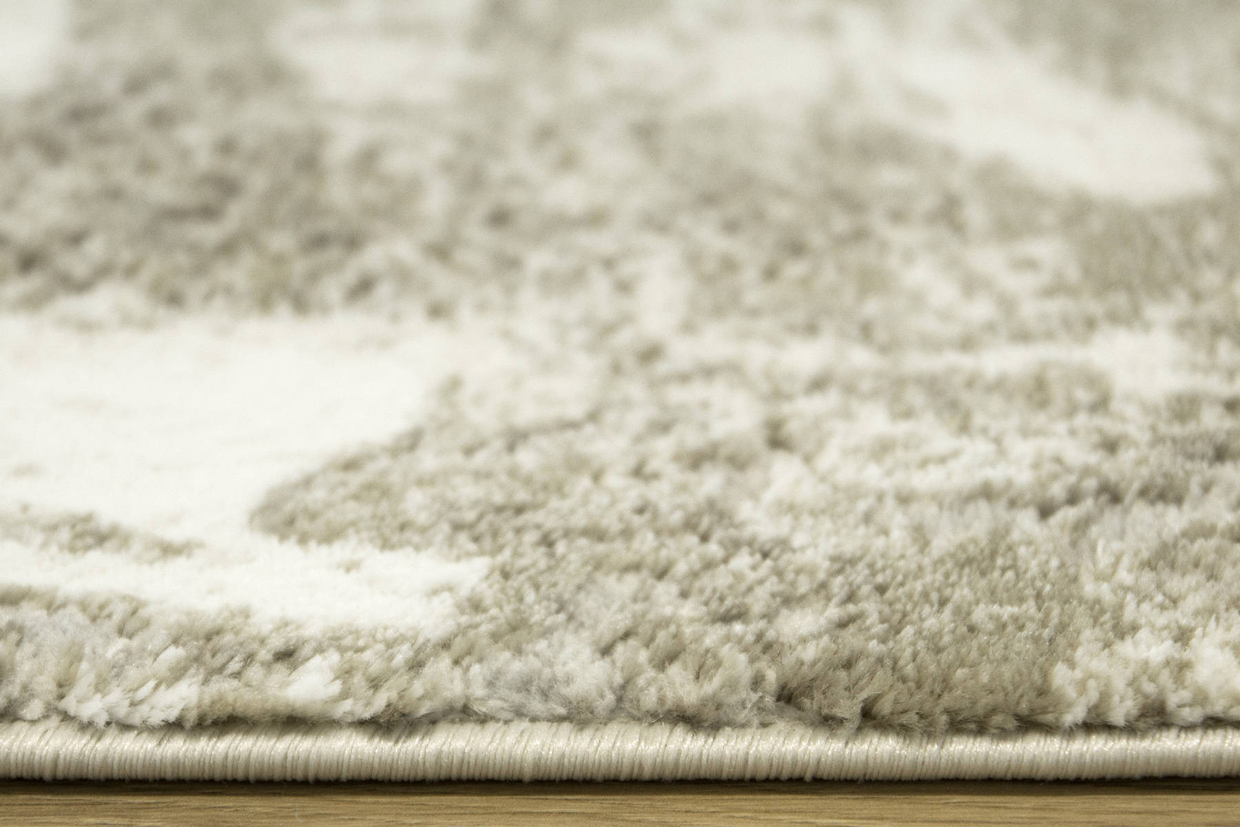 Koberec DAVINCI 2443A Z88/45 krémový