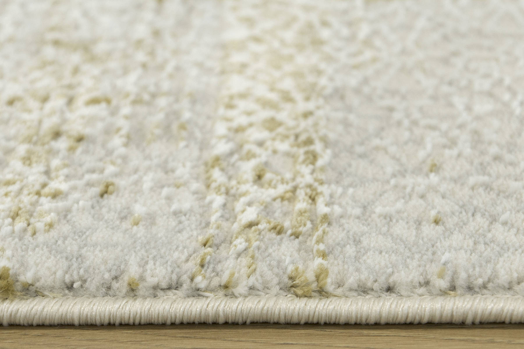 Koberec DAVINCI 2983A Z98-25 Ornament žlutý / béžový