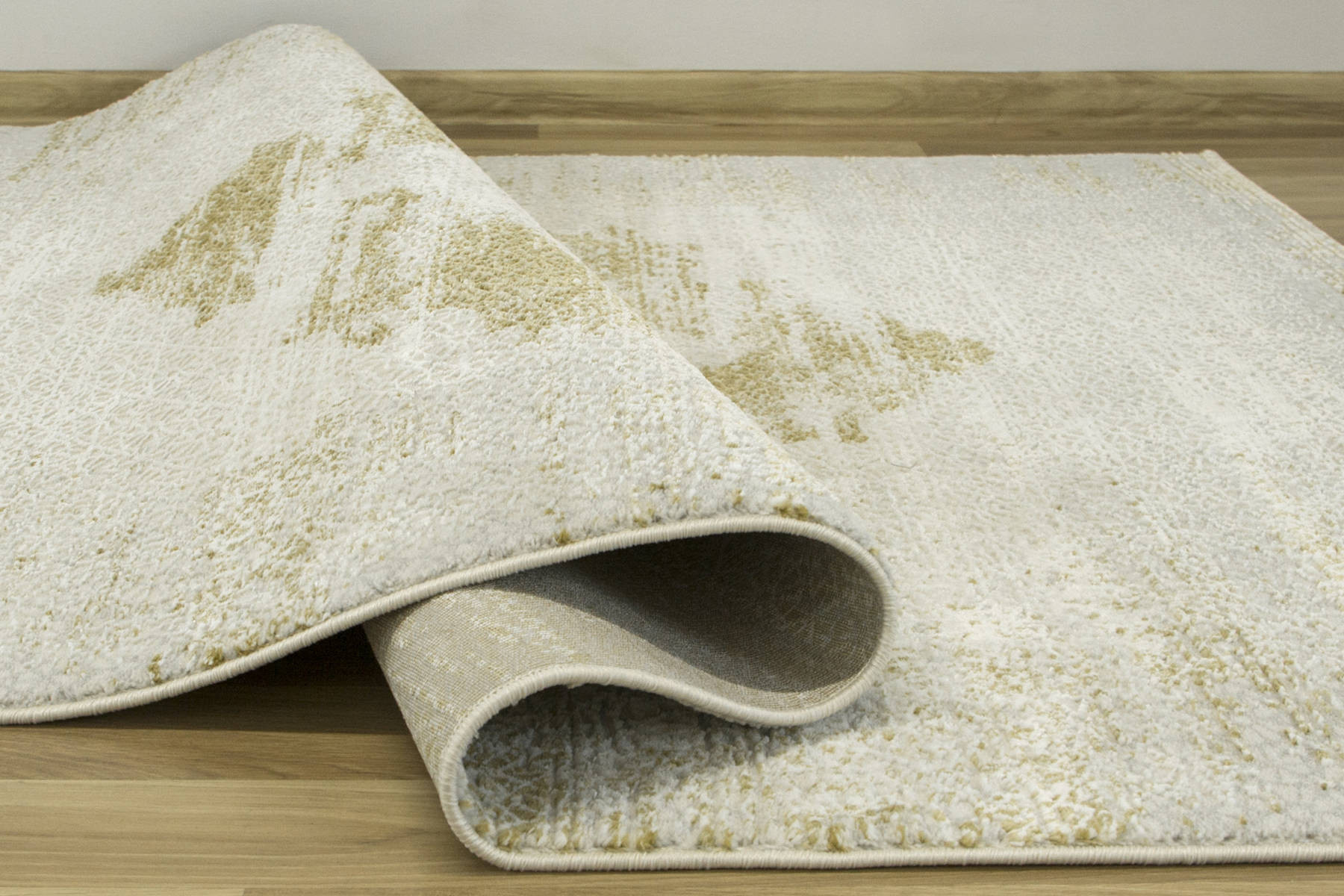 Koberec DAVINCI 2983A Z98-25 Ornament žlutý / béžový