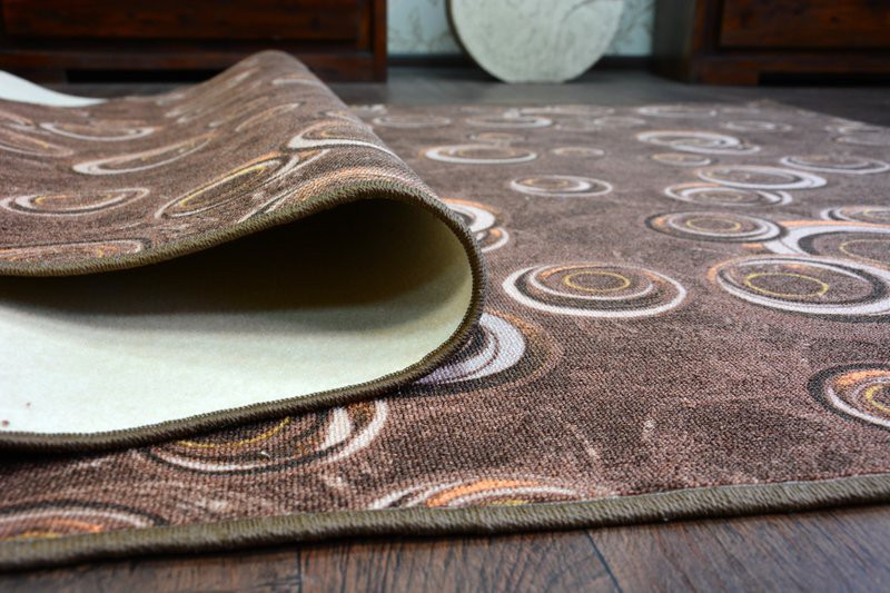 Koberec DROPS hnědý