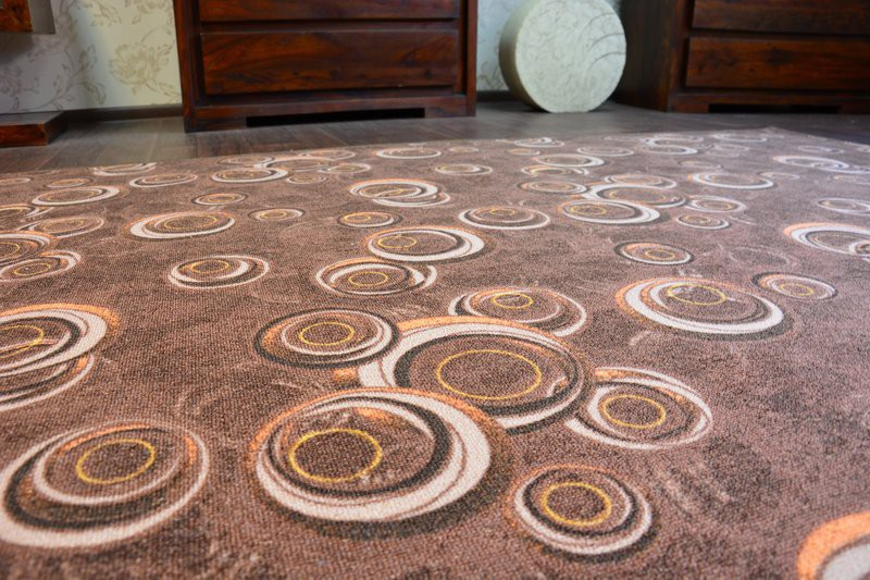 Koberec DROPS hnědý