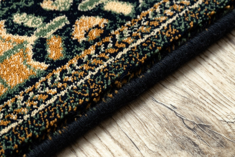 Koberec EDEN KAZAK Ornament smaragd zelený