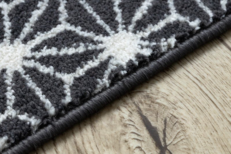 Koberec HEOS 78547 HEKSAGON PUZZLE antracyt / krém