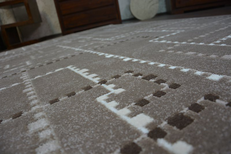 Koberec CARMINA 0109 L.Brown/D.C.Vision