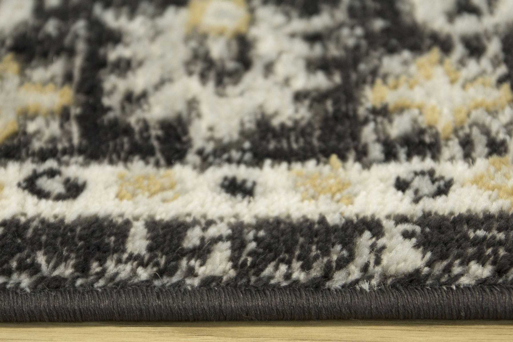 Koberec Lucca 8665A antracit / krémový / medový