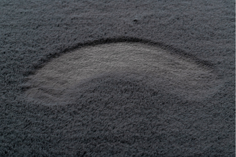 Koberec NEW DOLLY kvítek G4372-1 šedý / antracit