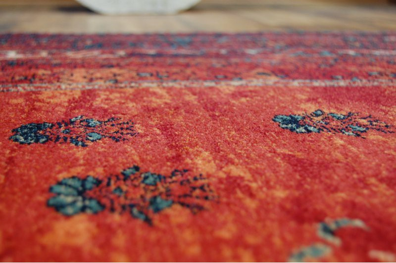 Koberec OMEGA MISTIK červený