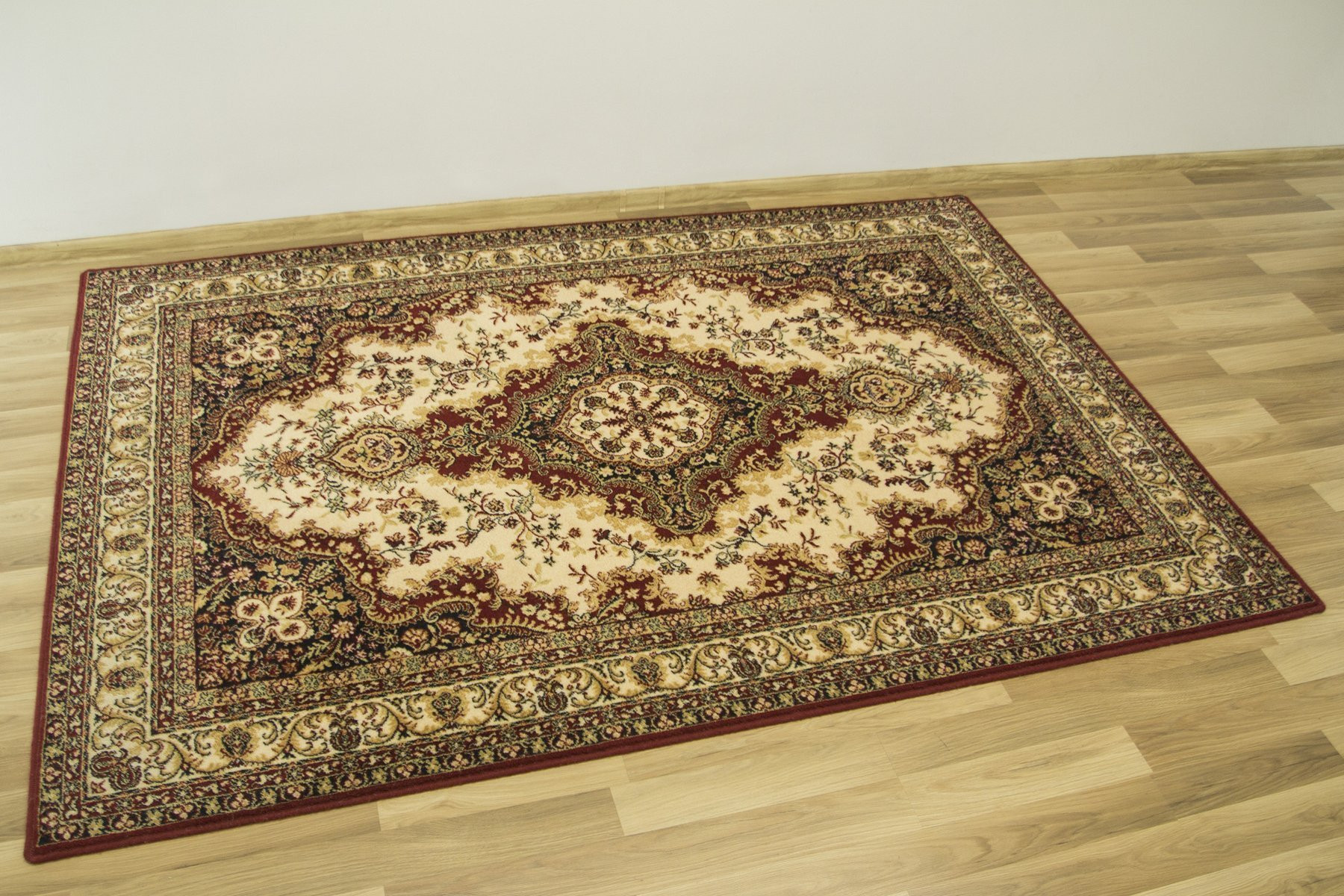 Koberec Ornament Isfahan Almas vícebarevný