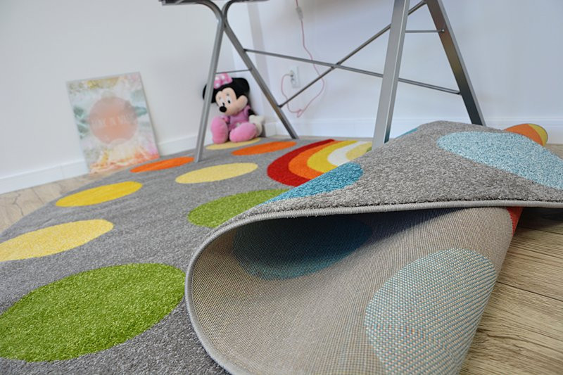 Koberec PAINT půlkruh G4779 - Tečky šedý / krém