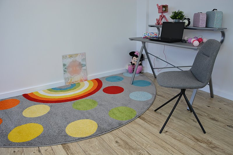 Koberec PAINT půlkruh G4779 - Tečky šedý / krém