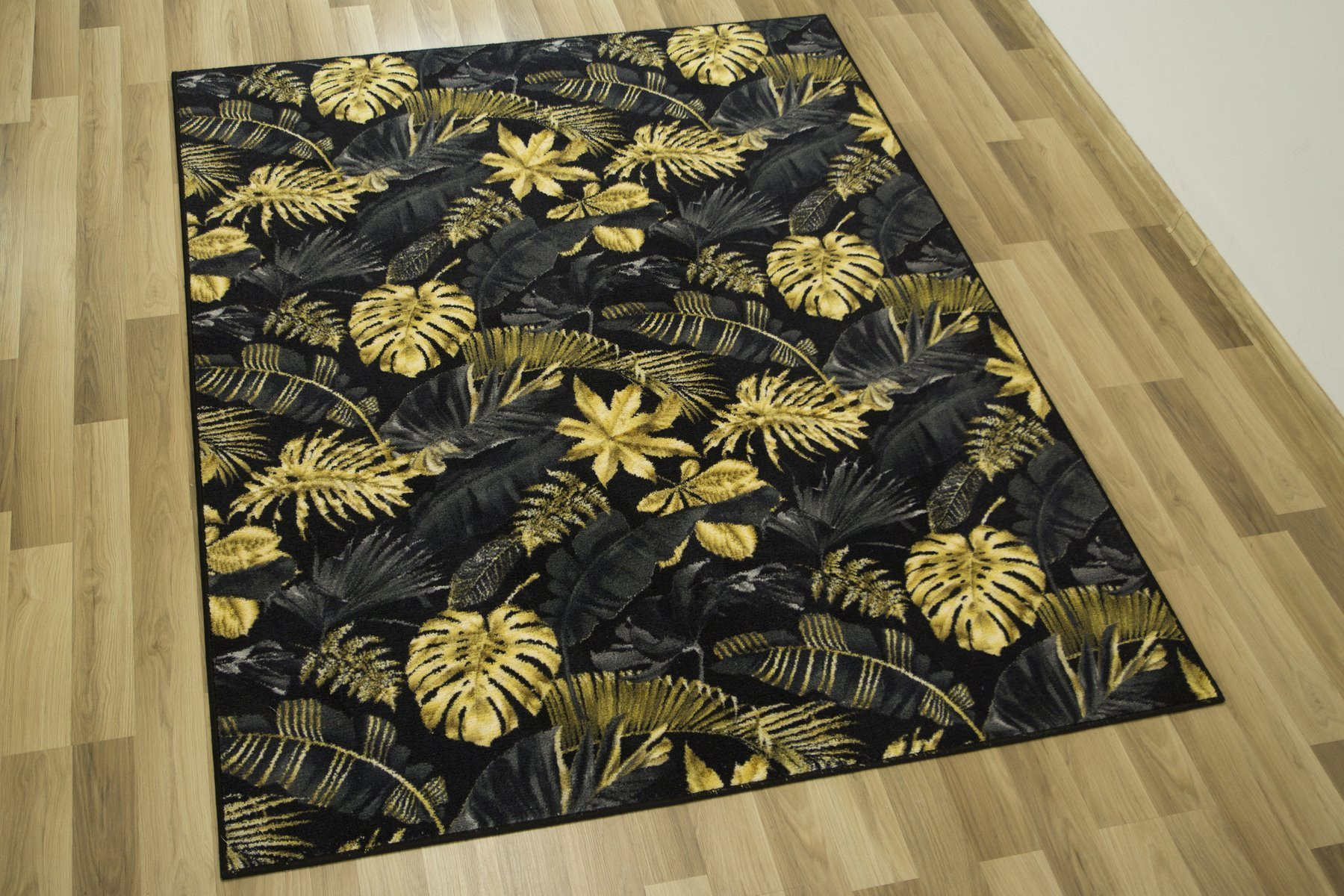 Koberec Palmové Listí černý / zlatý