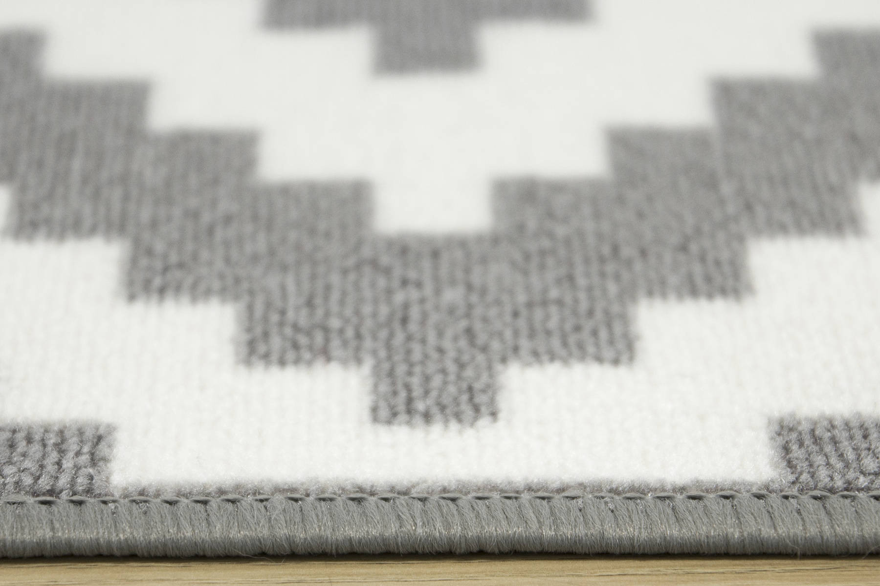 Koberec Romby šedý