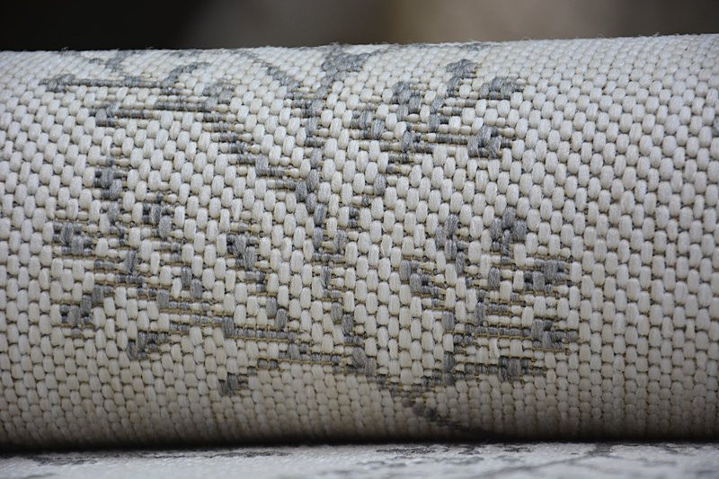 Koberec SIZAL FLAT 48774/367 Lístky ptáků krém šedý