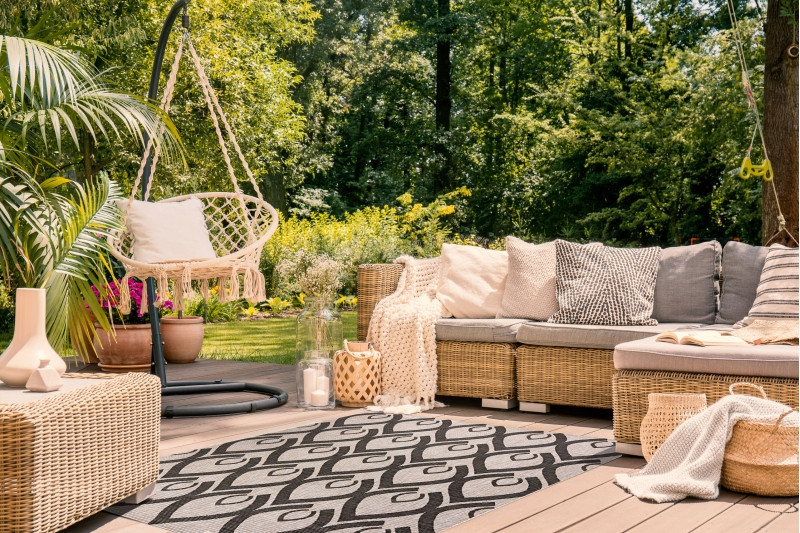 Koberec SIZAL FLOORLUX 20441 LISTÍ béž / černý