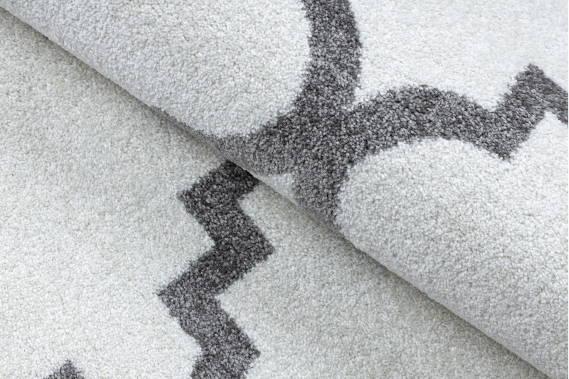 Koberec SKETCH kruh - F343 krém / šedý koniczyna marokánský trellis