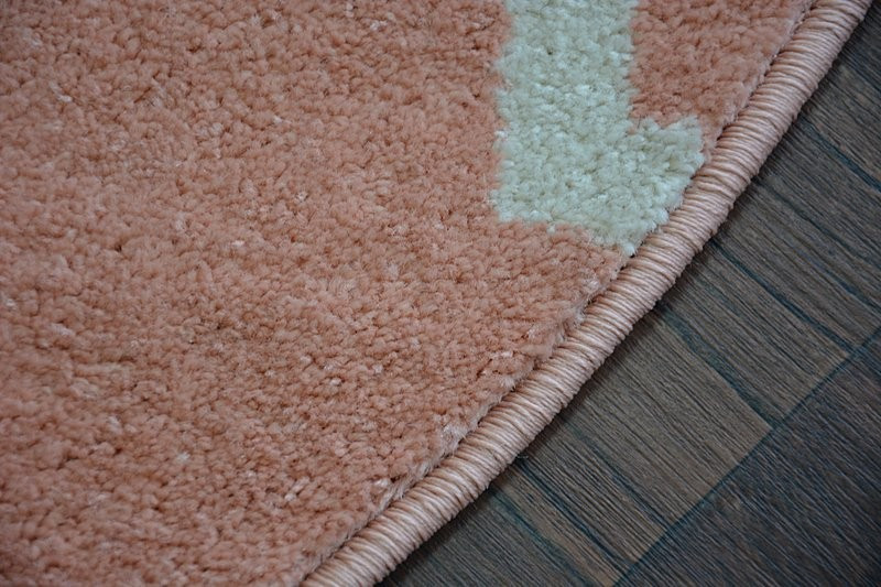 Koberec SKETCH kruh F343 Růžovo / Krémový