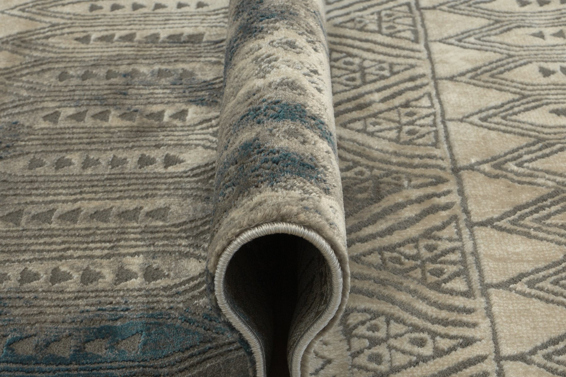 Koberec VERSAGE 2188A krémový / hnědý