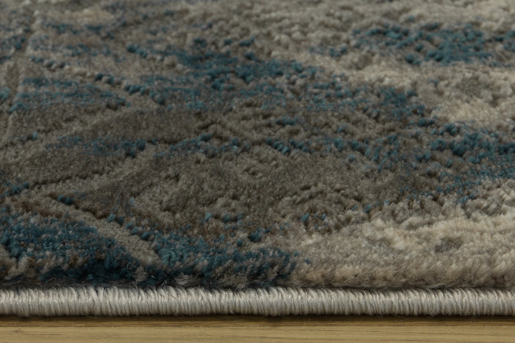 Koberec VERSAGE 2188A krémový / hnědý