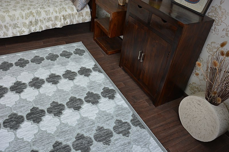 Koberec YAZZ 3766 Grey/Ivory Trellis