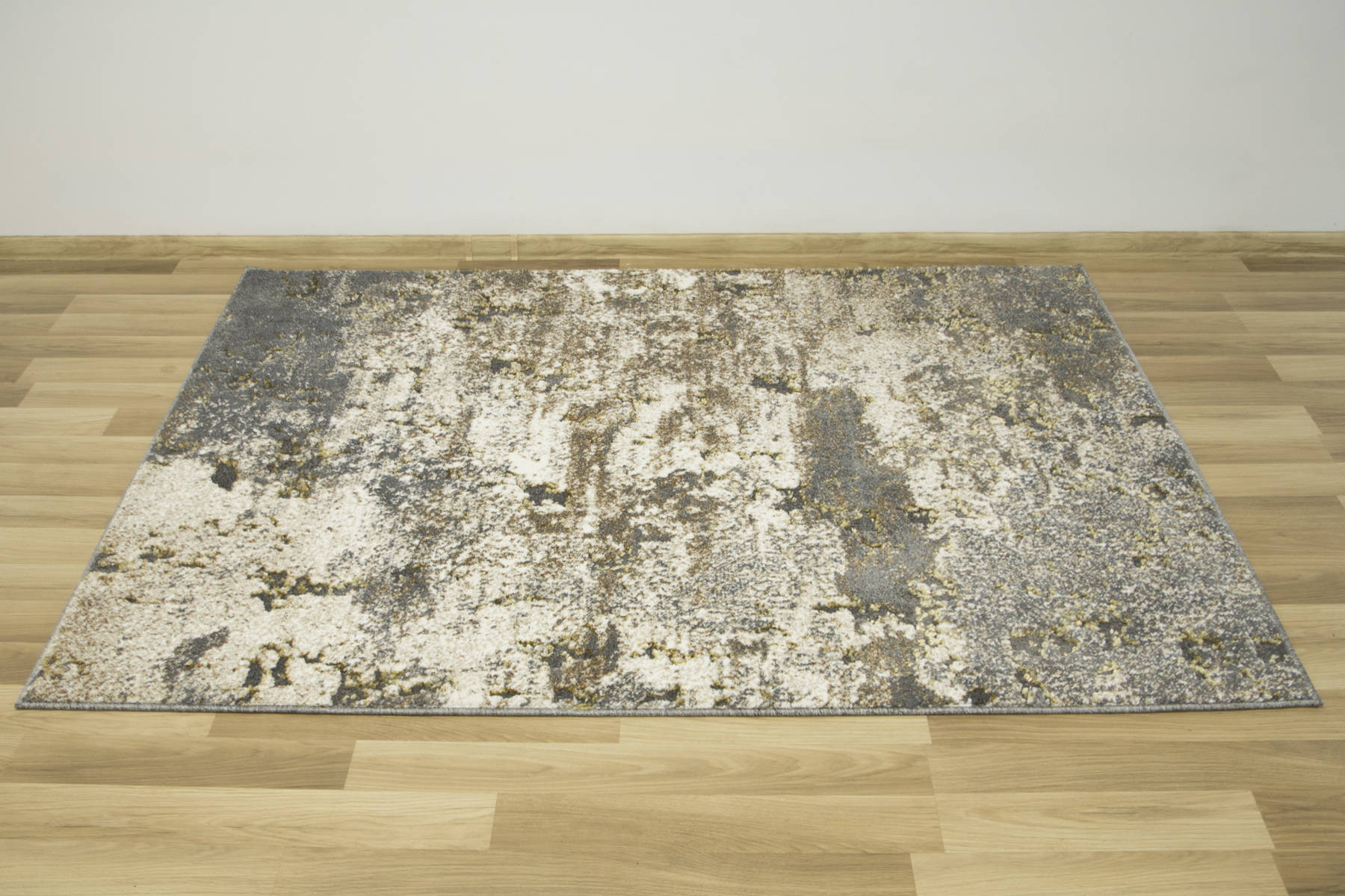 Koberec Zer Lux 7780A lesklý béžový / šedý / zlatý