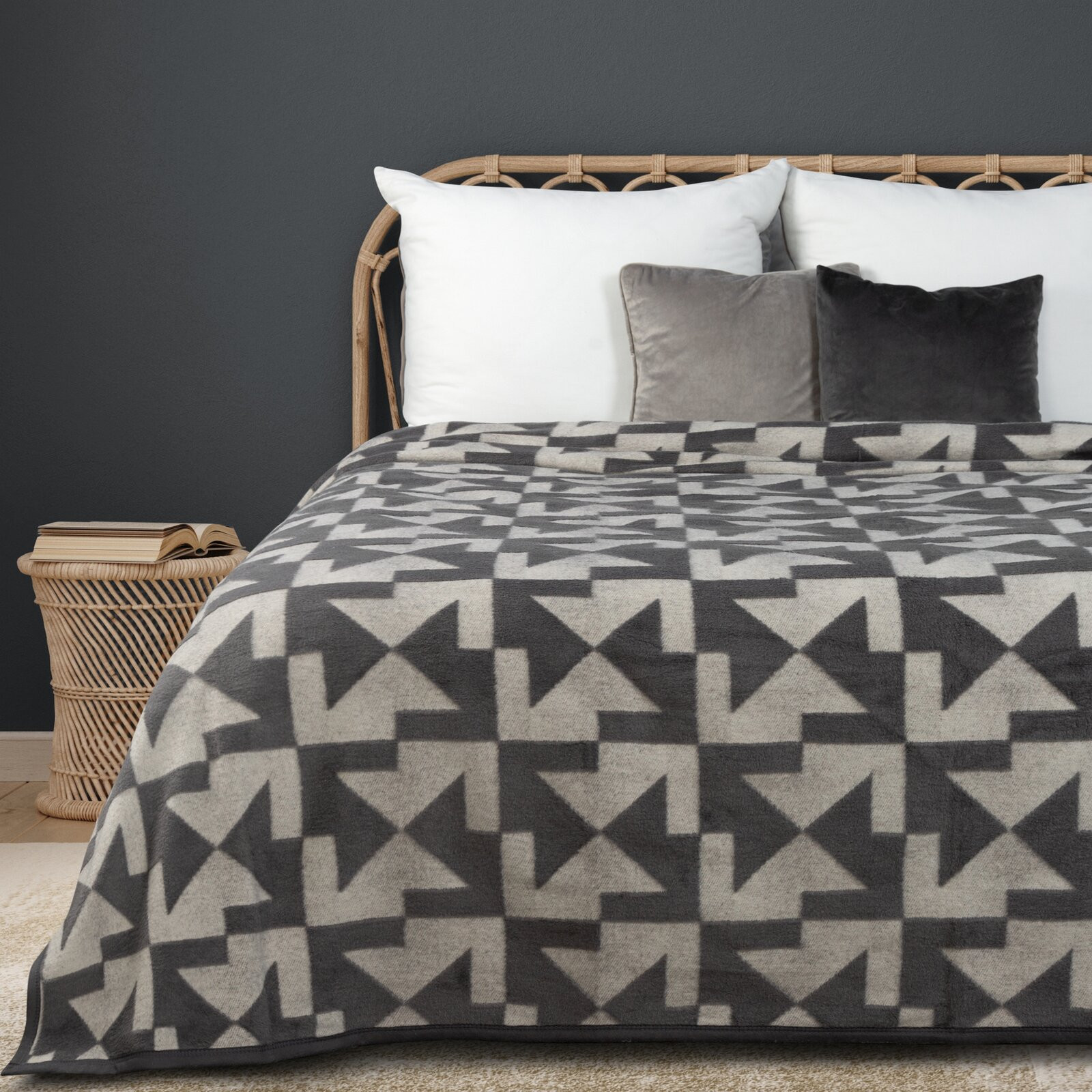 Deka AKRYL 22 stříbrná