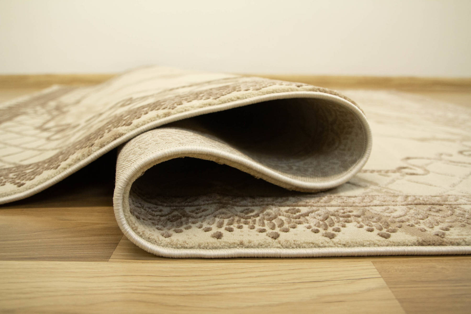 Koberec Allora Plus 8164A Marmur Ornament béžový / krémový